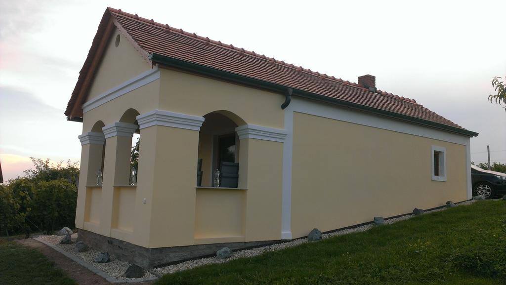 Villa Kellerstoeckl Kamper à Eisenberg an der Pinka Extérieur photo